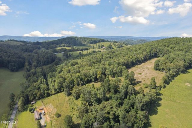 000 Long Hollow Road, Nickelsville, VA 24271