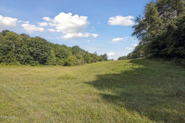 000 Long Hollow Road, Nickelsville, VA 24271