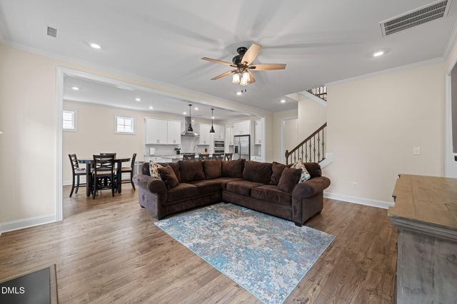 174 Two Creeks Loop, Chapel Hill, NC 27517
