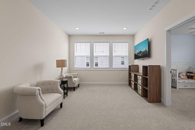 174 Two Creeks Loop, Chapel Hill, NC 27517