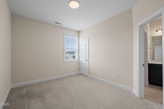 174 Two Creeks Loop, Chapel Hill, NC 27517
