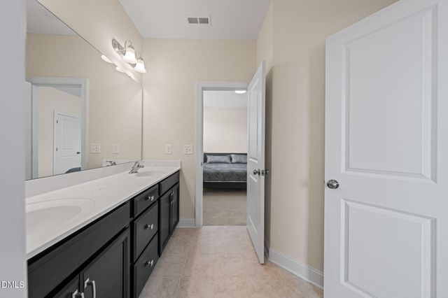 174 Two Creeks Loop, Chapel Hill, NC 27517