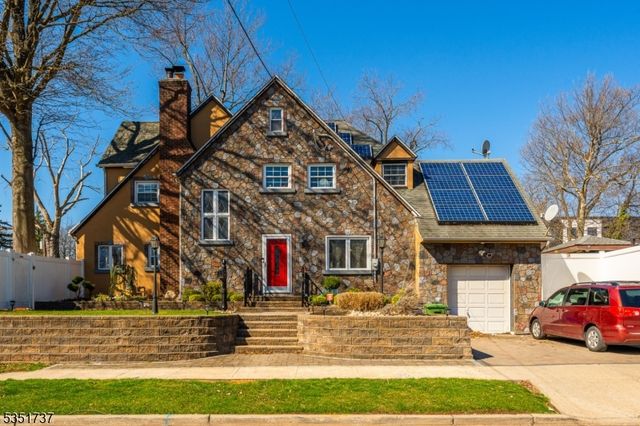 426 Walnut St, Roselle Boro, NJ 07203