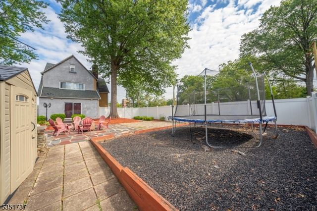 426 Walnut St, Roselle Boro, NJ 07203