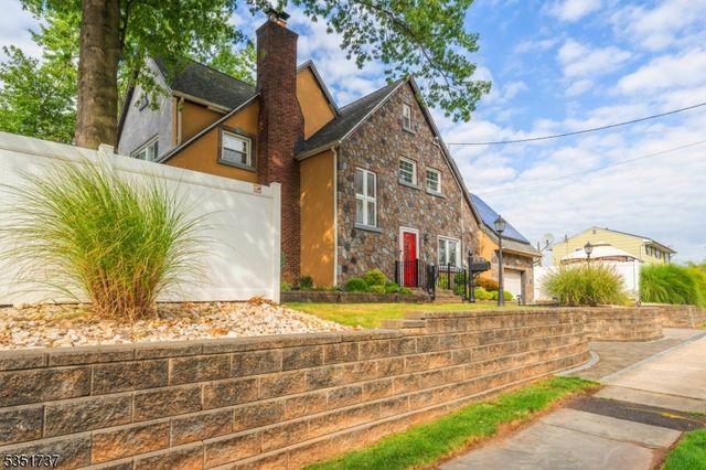 426 Walnut St, Roselle Boro, NJ 07203