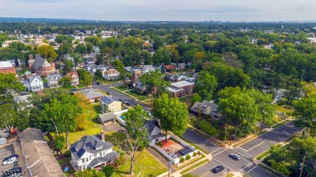 426 Walnut St, Roselle Boro, NJ 07203