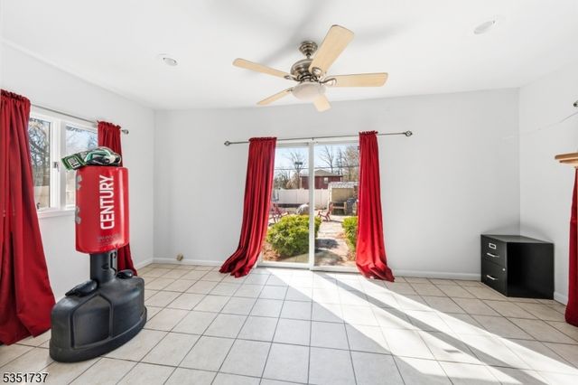 426 Walnut St, Roselle Boro, NJ 07203