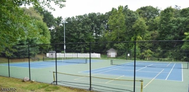 8214 Polk Dr 8214, Rockaway Twp., NJ 07885