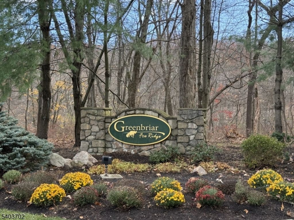 8214 Polk Dr 8214, Rockaway Twp., NJ 07885