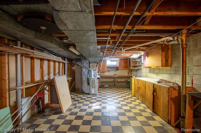 3822 Whittier Avenue, Flint, MI 48506