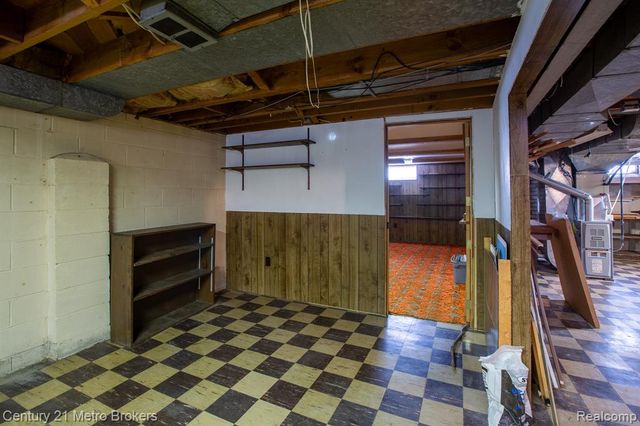 3822 Whittier Avenue, Flint, MI 48506