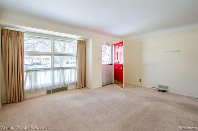 3822 Whittier Avenue, Flint, MI 48506