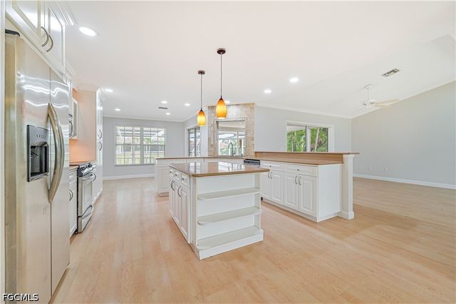 17611 Boat Club DR, Fort Myers, FL 33908