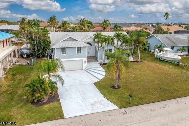 17611 Boat Club DR, Fort Myers, FL 33908