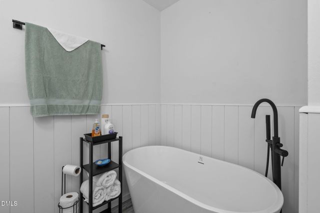 3920 Maplefield Drive, Raleigh, NC 27613