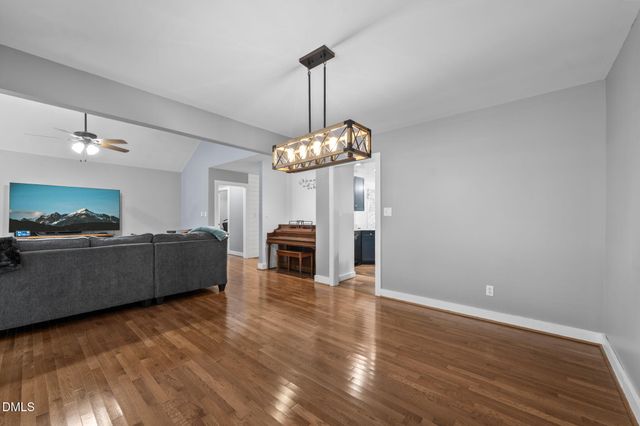 3920 Maplefield Drive, Raleigh, NC 27613