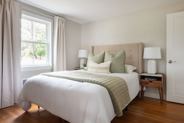 276 Cambridge Tpke, Lincoln, MA 01773