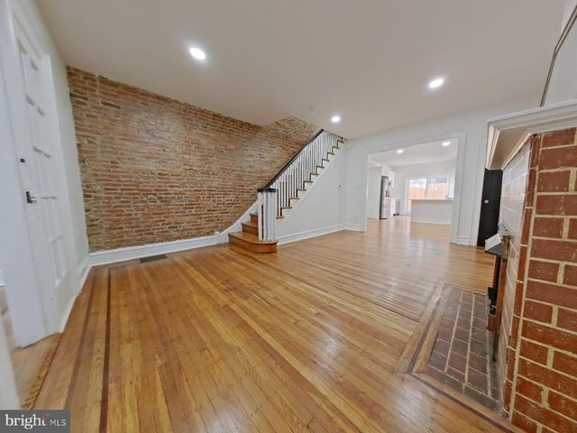 4622 LOCUST ST, Philadelphia, PA 19139