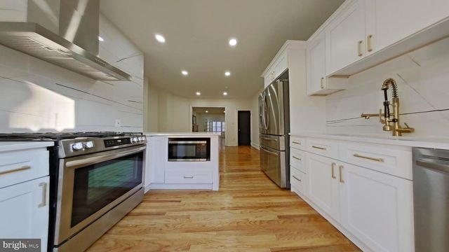 4622 LOCUST ST, Philadelphia, PA 19139