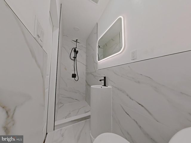 4622 LOCUST ST, Philadelphia, PA 19139