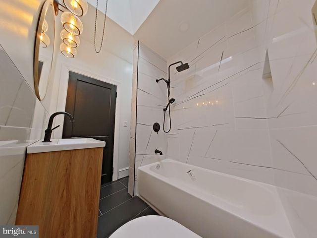 4622 LOCUST ST, Philadelphia, PA 19139