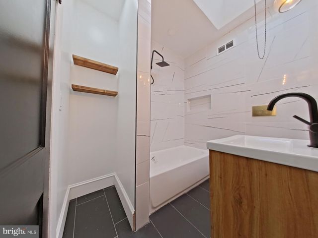 4622 LOCUST ST, Philadelphia, PA 19139