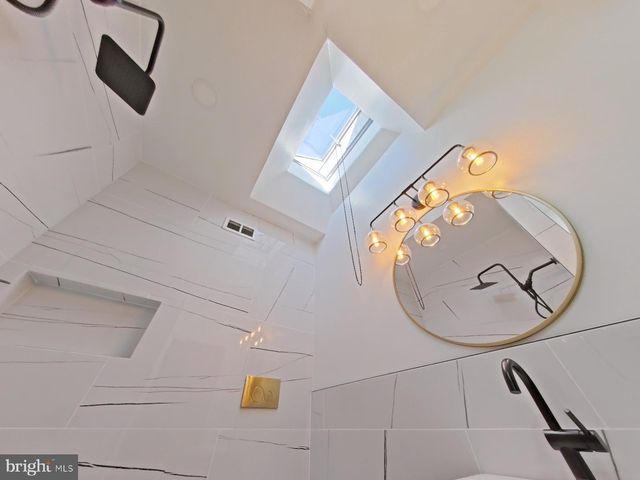 4622 LOCUST ST, Philadelphia, PA 19139