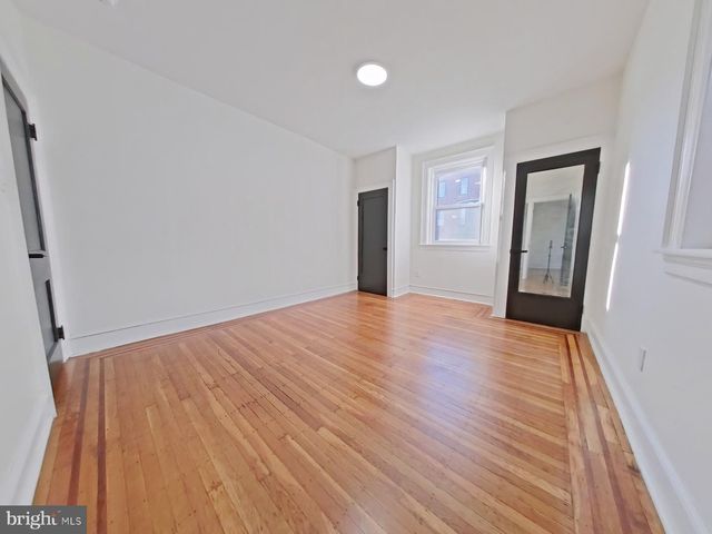 4622 LOCUST ST, Philadelphia, PA 19139