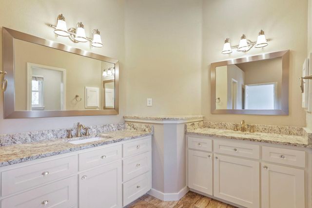 12052 Tulare DR, Austin, TX 78738