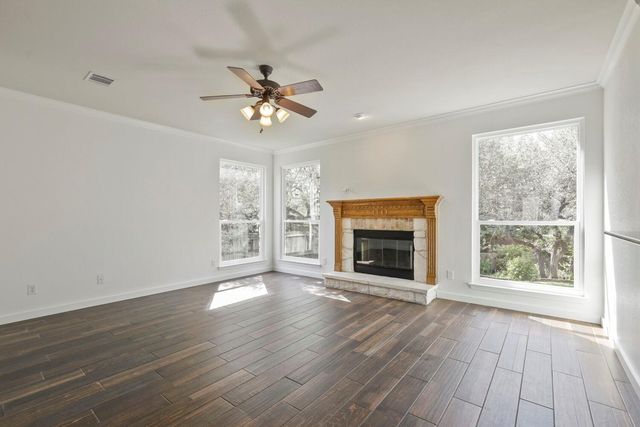 12052 Tulare DR, Austin, TX 78738
