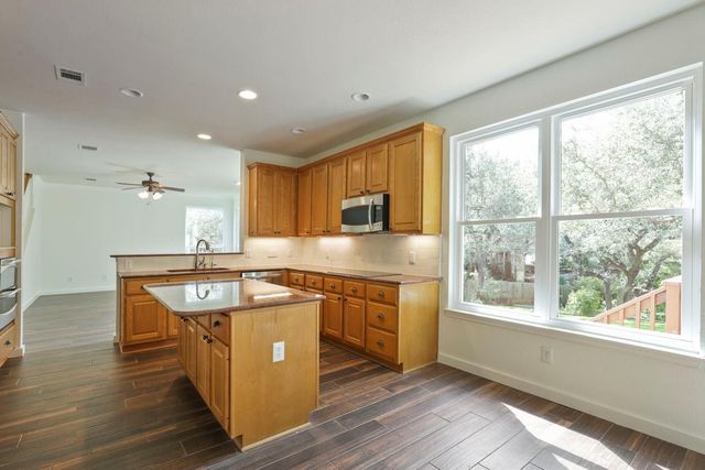 12052 Tulare DR, Austin, TX 78738