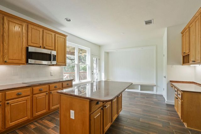 12052 Tulare DR, Austin, TX 78738