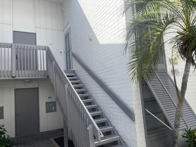 1013 W PEPPERTREE DRIVE 115, Sarasota, FL 34242