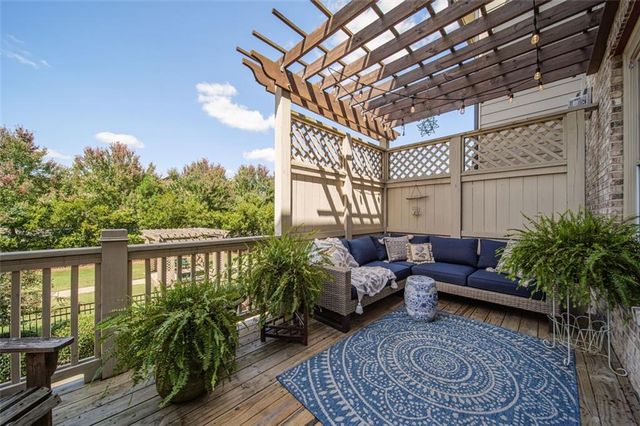 690 Arklow Drive, Alpharetta, GA 30004