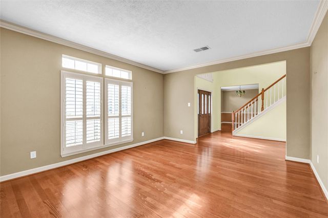 244 Plum Circle, Lake Jackson, TX 77566