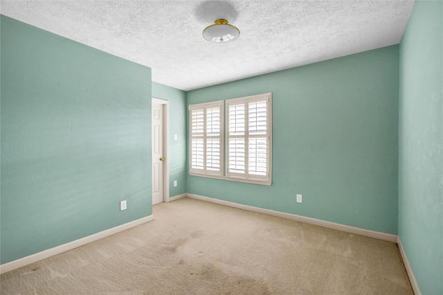 244 Plum Circle, Lake Jackson, TX 77566
