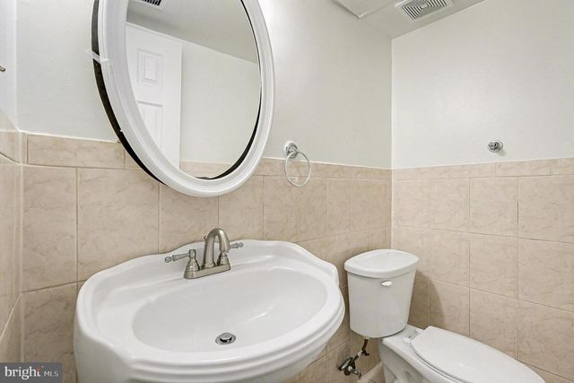 11757 VEIRS MILL RD, Silver Spring, MD 20902