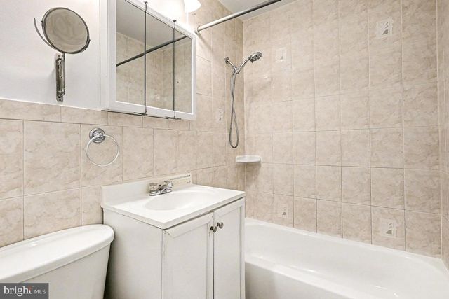 11757 VEIRS MILL RD, Silver Spring, MD 20902