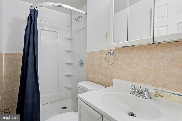 11757 VEIRS MILL RD, Silver Spring, MD 20902