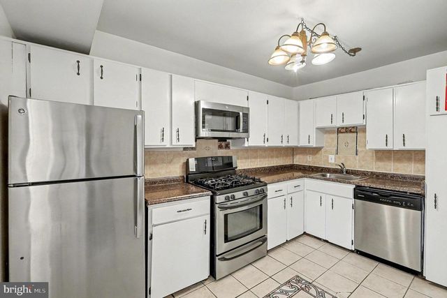 11757 VEIRS MILL RD, Silver Spring, MD 20902