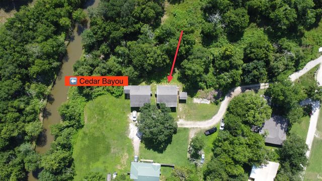 2820 Fisher Hill Lane 2, Baytown, TX 77520