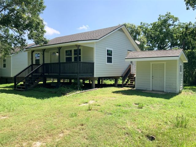 2820 Fisher Hill Lane 2, Baytown, TX 77520