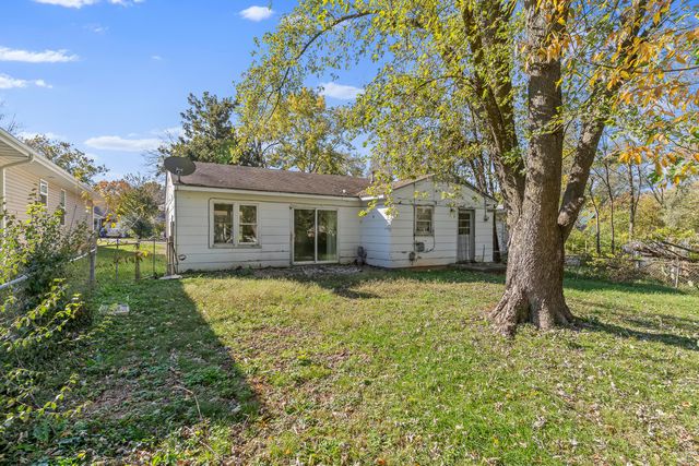 2747 W Lincoln Street, Springfield, MO 65802