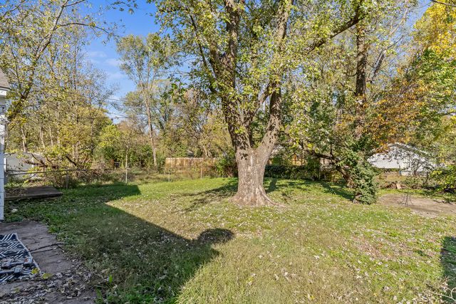 2747 W Lincoln Street, Springfield, MO 65802