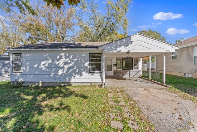 2747 W Lincoln Street, Springfield, MO 65802