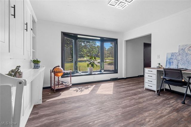 6713 Farview Road, Brecksville, OH 44141