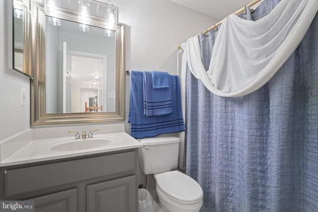 4209 HARDY RIDGE DR, Woodbridge, VA 22192