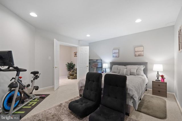 4209 HARDY RIDGE DR, Woodbridge, VA 22192