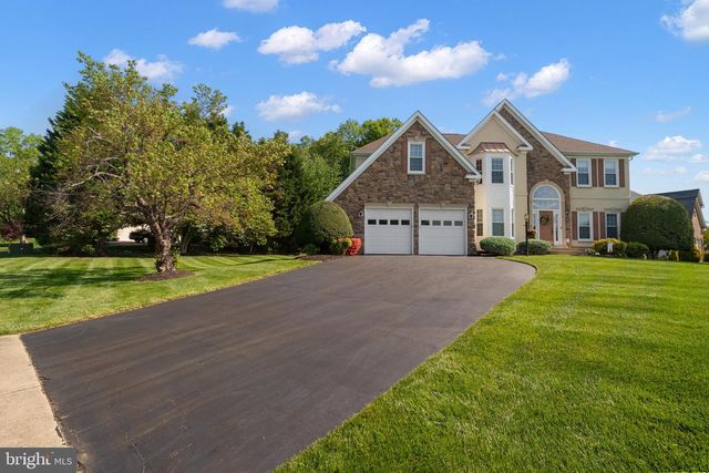 4209 HARDY RIDGE DR, Woodbridge, VA 22192