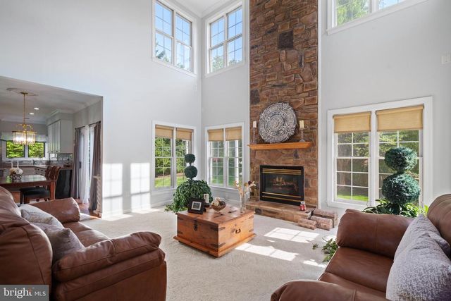 4209 HARDY RIDGE DR, Woodbridge, VA 22192